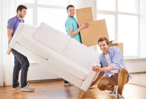 Maida Vale moving company team supporting a smooth relocation process