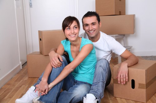 Packing and unpacking service for a Maida Vale move